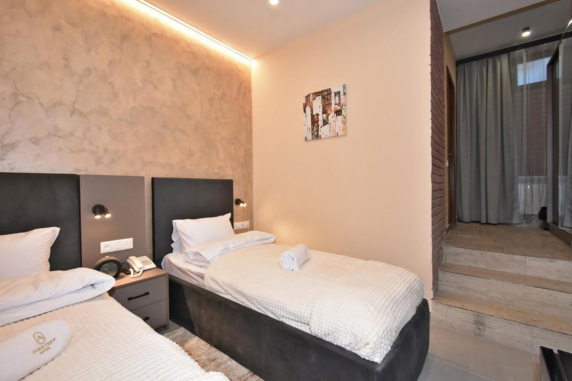 Avenue 23 Boutique Hotel Erivan Exterior foto