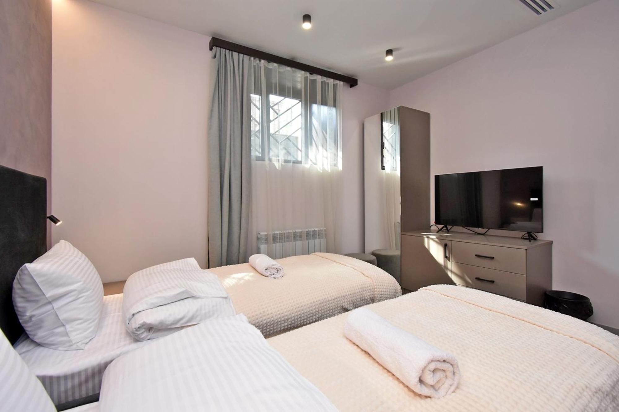 Avenue 23 Boutique Hotel Erivan Exterior foto