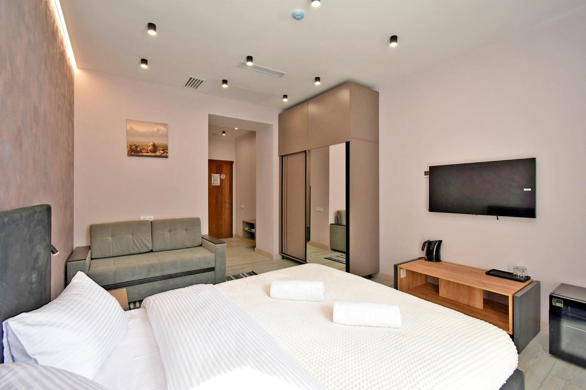 Avenue 23 Boutique Hotel Erivan Exterior foto