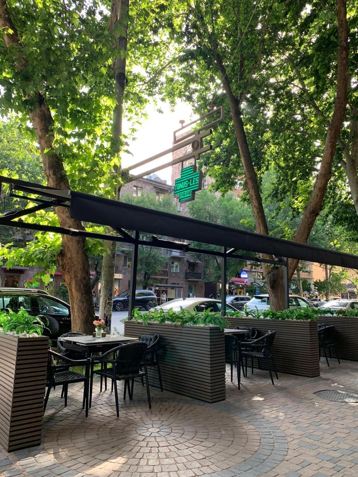 Avenue 23 Boutique Hotel Erivan Exterior foto